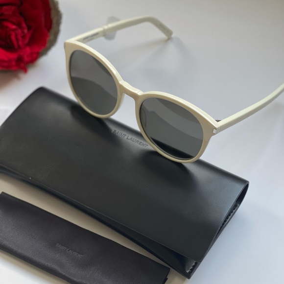 Saint Laurent 54mm around Ivory Sunglasses New - Picture 4 of 14
